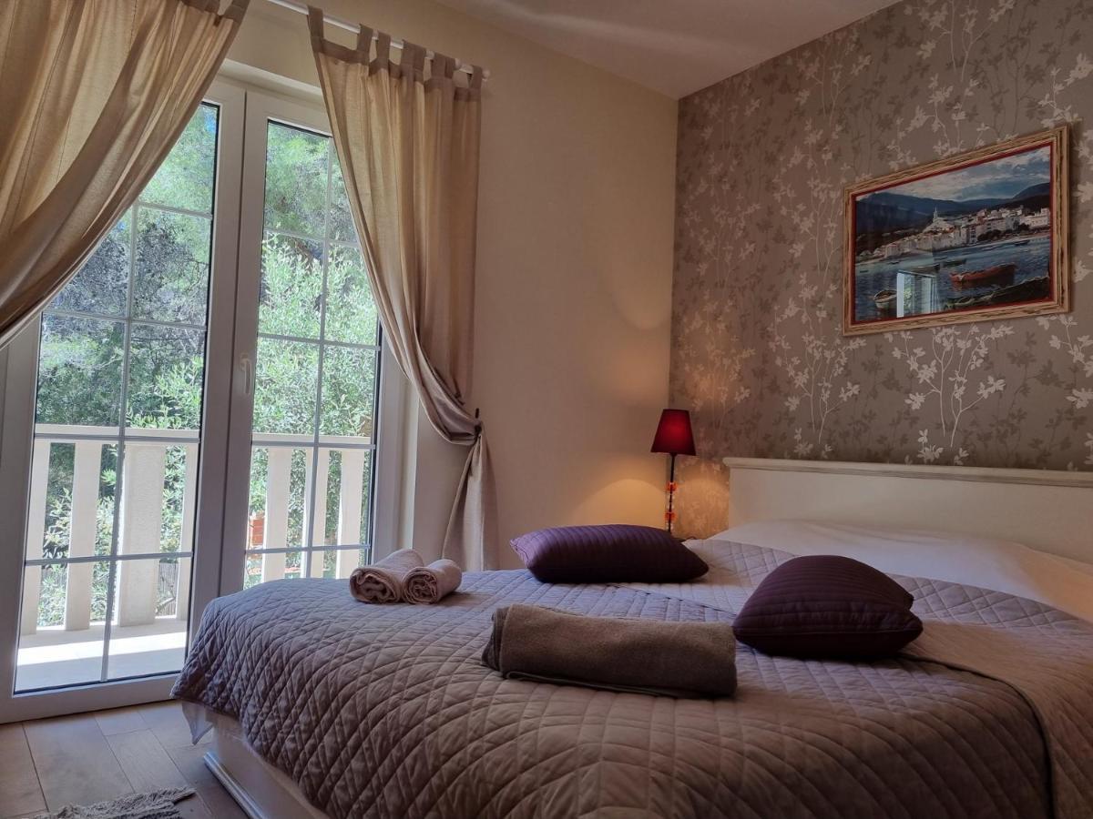 Apartments Serenity Supetar Extérieur photo